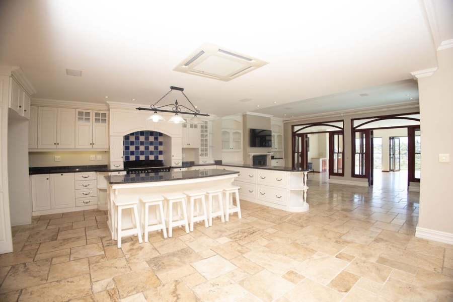 To Let 4 Bedroom Property for Rent in Nahoon Eastern Cape